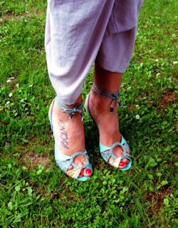 Laura Sánchez feet photo 11