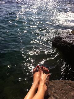 Laura Sánchez feet photo 17