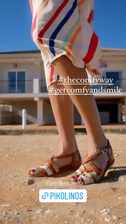 Laura Sánchez feet photo 9