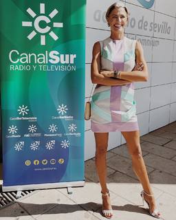 Laura Sánchez feet photo 10