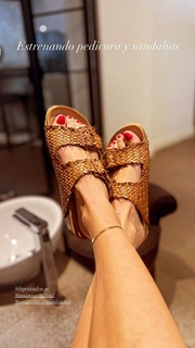 Laura Sánchez feet photo 10