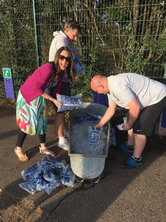 Laura Tobin feet photo thumbnail