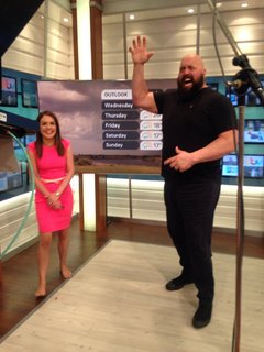 Laura Tobin feet photo thumbnail