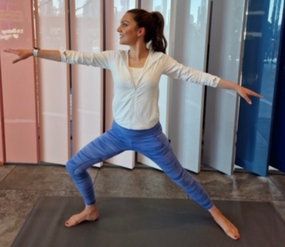 Laura Tobin feet photo thumbnail