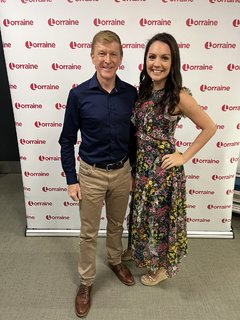 Laura Tobin feet photo thumbnail