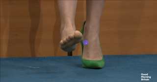 Laura Tobin feet photo thumbnail