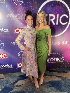 Laura Tobin feet photo thumbnail