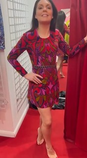 Laura Tobin feet photo thumbnail