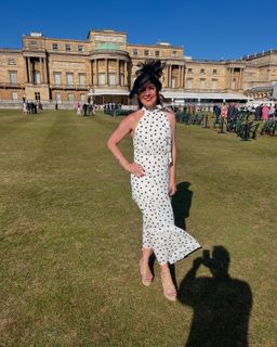 Laura Tobin feet photo thumbnail