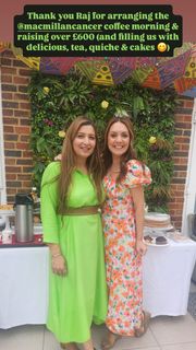 Laura Tobin feet photo thumbnail