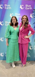 Laura Tobin feet photo thumbnail