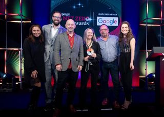 Laura Tobin feet photo thumbnail