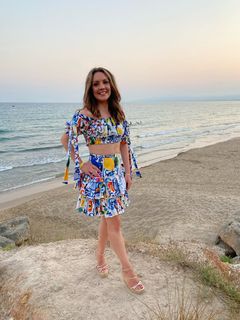 Laura Tobin feet photo 11