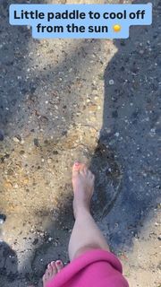 Laura Tobin feet photo 7