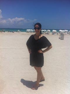 Laura Vitale feet photo 2