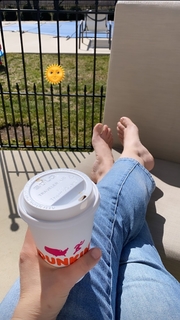 Laura Vitale feet photo 19
