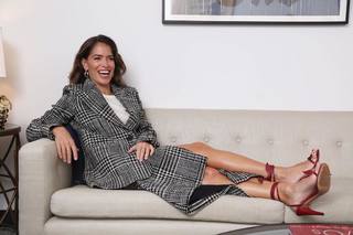 Laura Wasser feet photo 9