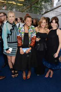 Laura Whitmore feet photo thumbnail