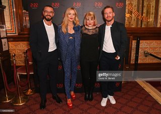 Laura Whitmore feet photo thumbnail