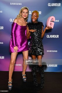 Laura Whitmore feet photo thumbnail