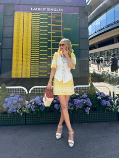 Laura Whitmore feet photo 4