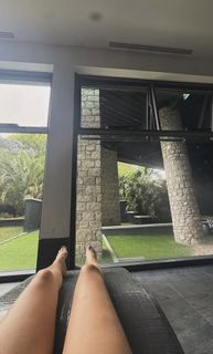 Laura Whitmore feet photo 18