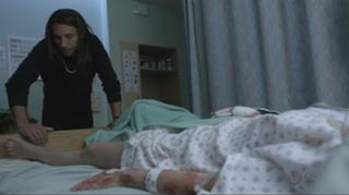 Laura Wiggins feet photo thumbnail