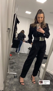 Laura Wontorra feet photo thumbnail