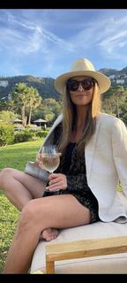 Laura Wontorra feet photo thumbnail
