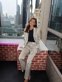 Laura Wontorra feet photo 2