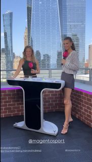 Laura Wontorra feet photo 11