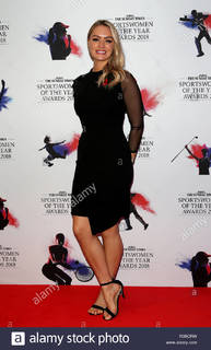 Laura Woods feet photo thumbnail