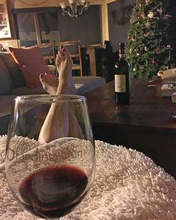 Laura Wright feet photo 8