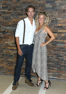 Laura Wright feet photo 1
