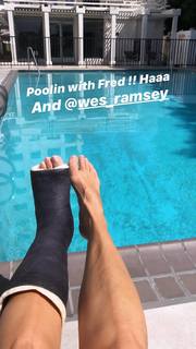 Laura Wright feet photo 12