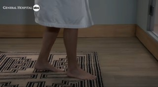 Laura Wright feet photo 16