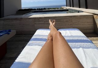 Laura Wright feet photo 3