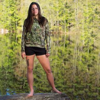 Laura Zerra feet photo 2