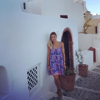 Laure Boulleau feet photo thumbnail