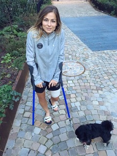 Laure Boulleau feet photo thumbnail