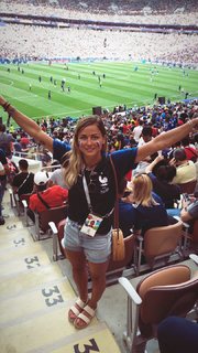 Laure Boulleau feet photo thumbnail