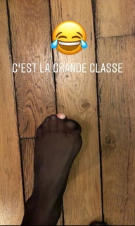 Laure Boulleau feet photo thumbnail