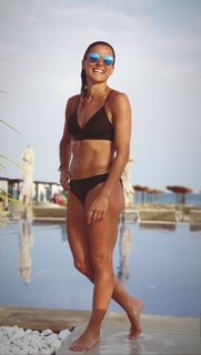 Laure Boulleau feet photo thumbnail