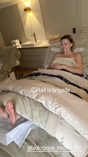 Laure Boulleau feet photo thumbnail