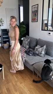 Laure Boulleau feet photo thumbnail