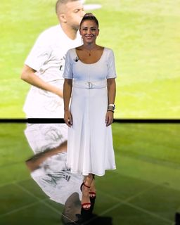 Laure Boulleau feet photo thumbnail