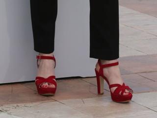 Laure Calamy feet photo 12