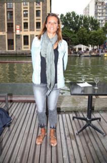 Laure Manaudou feet photo thumbnail
