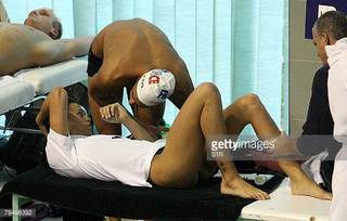 Laure Manaudou feet photo thumbnail