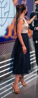 Laure Valée feet photo 12